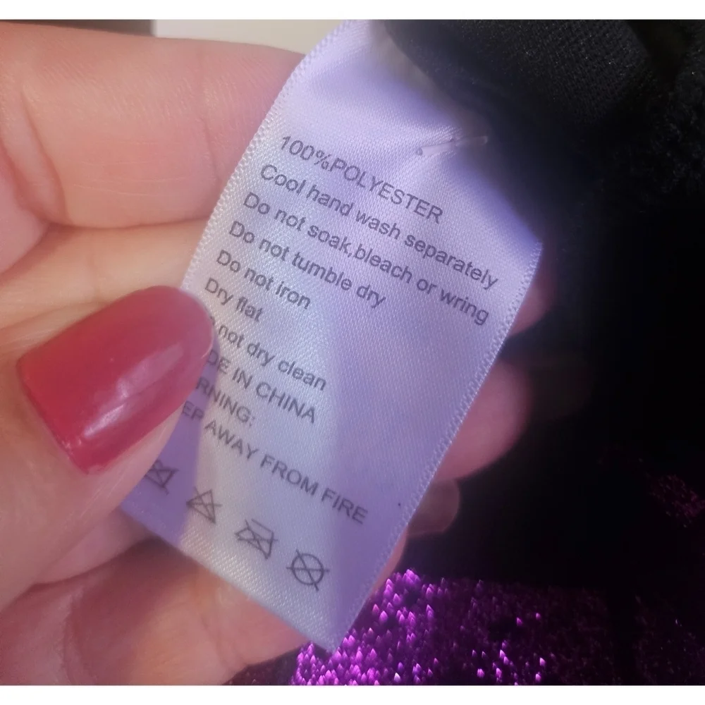 Fantas Costumes includes black